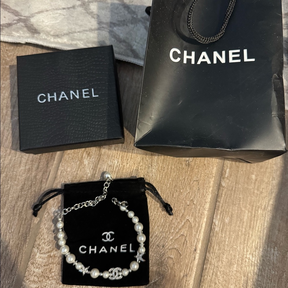 Chanel star crystal pearl bracelet